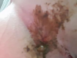 Beneath My Ass Slave [HD] - Screenshot 5