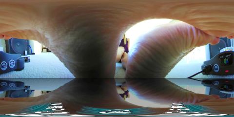 Clips4sale.com- VR360 – Little Step-Brother Foot Crushed ft Giantess Jolene Hexx – 4kHQ – 0598