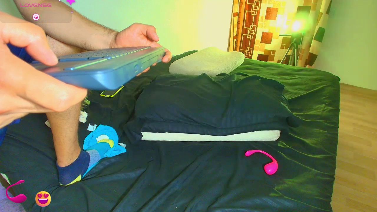 jeremmyandstacy Live Sex Chat cam4 11 Jul 2026 7:52:24 2026-07-11