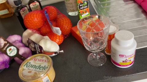 OnlyFans slavenagoddess-19-03-2021-2059347253-Ive_got_a_british_covid._One_slave_didnt_tell_me_that_he_is_ill._Because_he_doesnt_beli