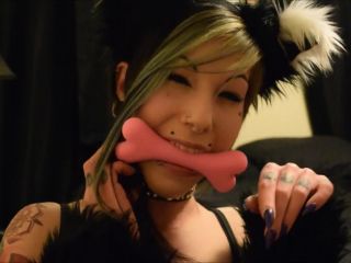 Cattie Candescent – Pet Gets Knotty With Vixen