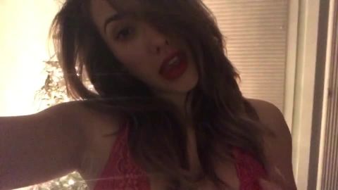 OnlyFans fallinlovia-09-12-2017-1402300-Christmas tease full set on fallinlovia.com