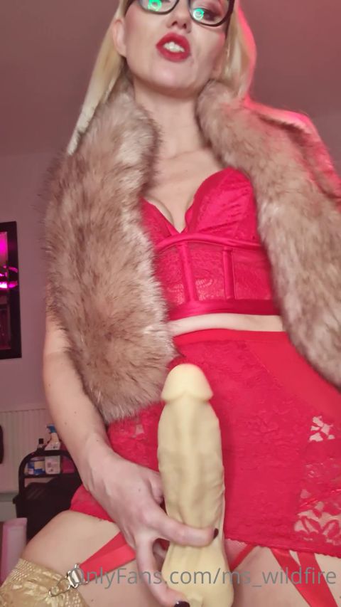 Mistress Alexandra Wildfire - On Sunday You Must Worship My Cock Of Course [FullHD 1080P]