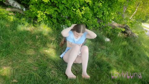 LovlyLuna - Junge Unschuld wird versaut [FullHD 1080P]