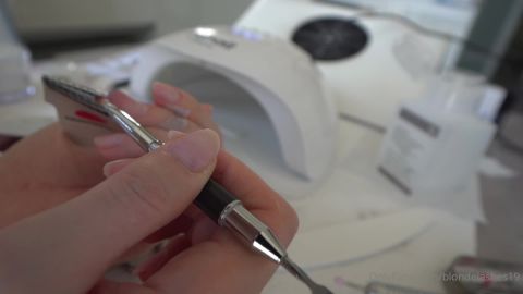 OnlyFans blondelashes19-30-06-2020-482949860-I_continue_to_introduce_you_to_my_hobbies__This_short_clip_about_one_of_them._My_nails._H