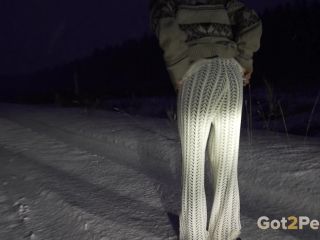 Smoke And Snow [FullHD] - Screenshot 1