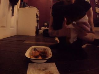DemonaDragon – Desperation Dump On Last Night’s Leftovers [HD 1280P] - Screenshot 5