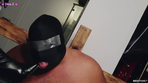 Leather Diva Zarah - Boot Licker Training - Now Things Are About To Get Really Nasty [FullHD 1080P]