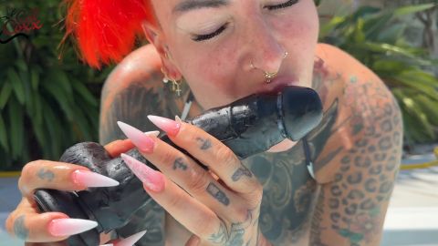 Cat-Coxx - Perverse creamy Fotze am Pool - Solo Action inklusive geiler Spritz Cou... [FullHD 1080P]