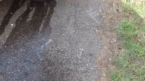 GeileNachbarn - Weitpinkeln - Wer pisst am weitesten Natursekt [HD 720P]