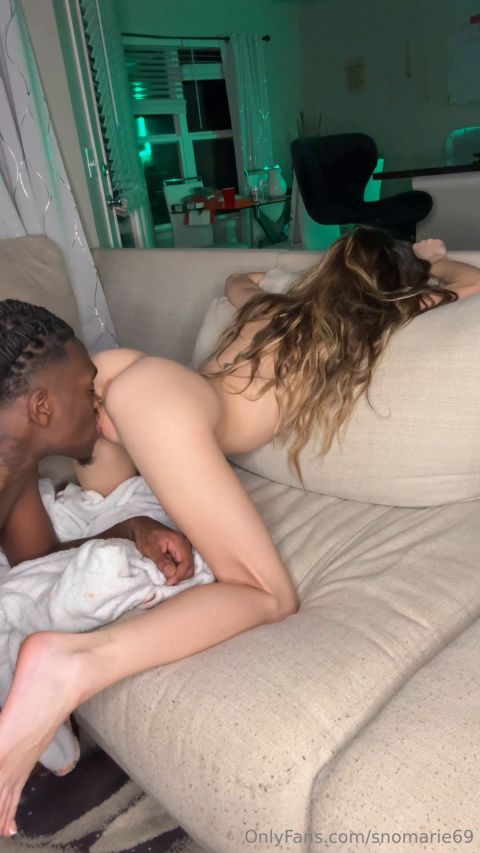 Snomarie69 - He Fucked The Shit Out Of Me [FullHD 1080P]