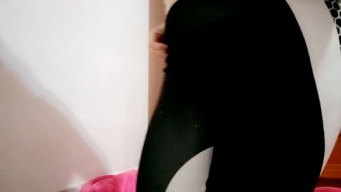 Tabooprincess - Pants Wetting 4 Times [FullHD 1920P]