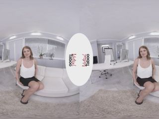 1263 Lucy Li – Naughty Break