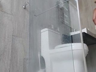 Sarathonson – Big shit on a walk [SD 768P] - Screenshot 1