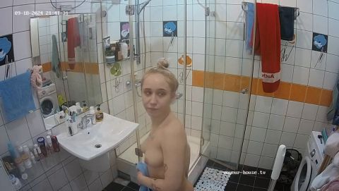 Jovanna Shower, 18 09 2024 [HD 720P]