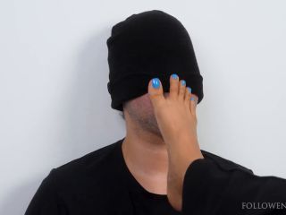 Mistress Enola - Toe Jam Humiliation - Toe jam feeding toes and soles licking and foot gagging game [HD 720P]