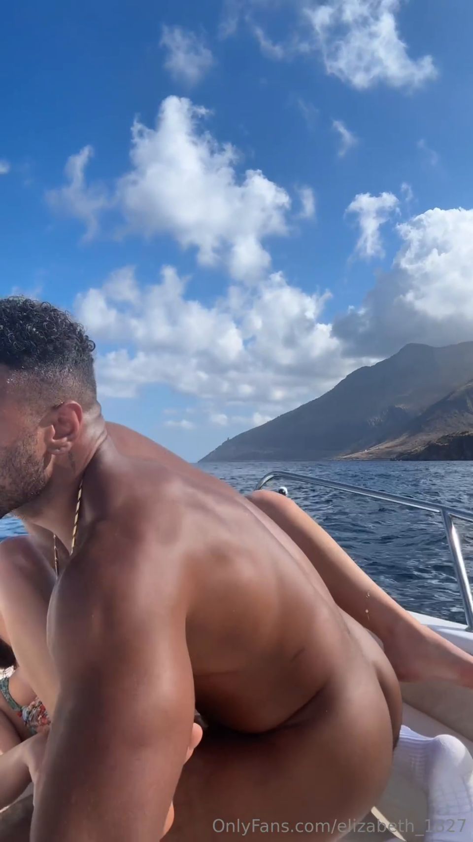 Mackenzie Holmes - Risky Boat Fuck & Facial [FullHD 1080P]