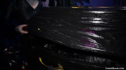 Mistress Lunatika - Electric Play In A Coffin [FullHD 1080P]