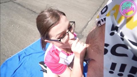 TinyEmily - Angeblasen zur EM [HD 720P]