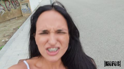 Public Pickups – Claudia Bavel