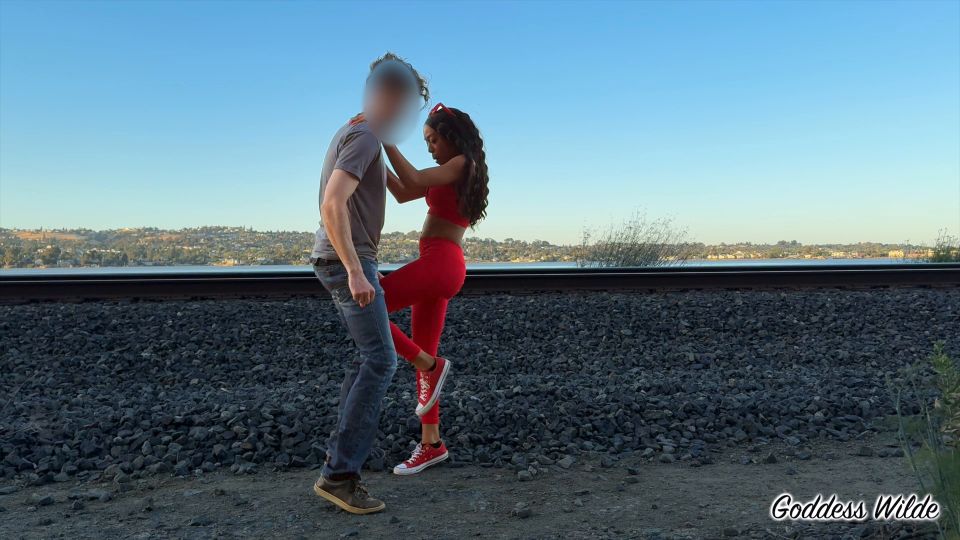 Goddess Wilde - Balls4play - Ballbusting Express [FullHD 1080P]