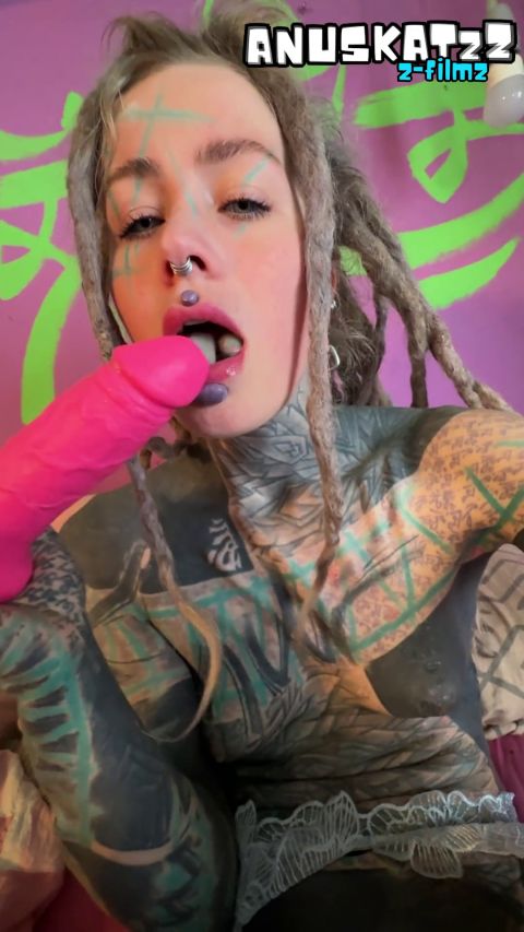 Anuskatzz - Solo-necken und masturbation mit deutschem dirtytalk [FullHD 1080P]