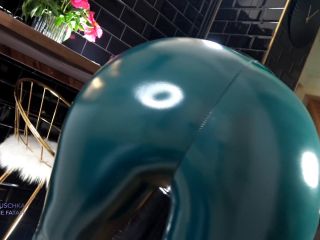 Anouschka Femme Fatale - Cum On My Leggings Ass Stroke Commander 4 [FullHD 1080P]