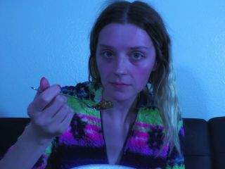MariaAnjel – My Shitty Desert! [HD 1280P] - Screenshot 5