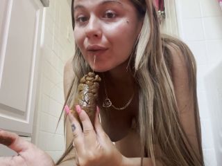 MissPoopsAlot – Tasting Poop [HD] - Screenshot 5