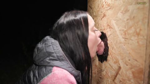 MandyHeart95 - Das mobile Gloryhole in der Drehpause [FullHD 1080P]