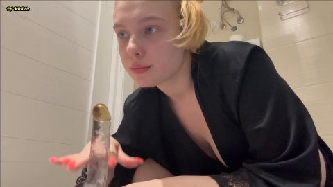 JuiceLussie - Verrückter blowjob mit viel Speichel [FullHD 1080P]