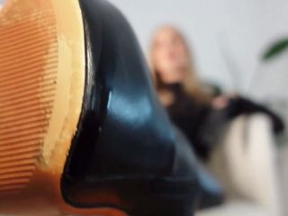 Goddess Kira Gold - German Clips - Bootslave The Seduction English subtitles [FullHD 1080P]