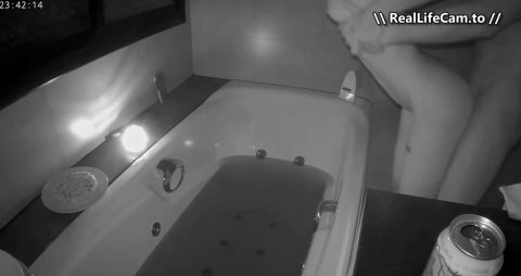 Reallifec Am - Tim And Mini Have Hard Blowjob And Sex In Bathub 09.08.2025 [SD 640P]