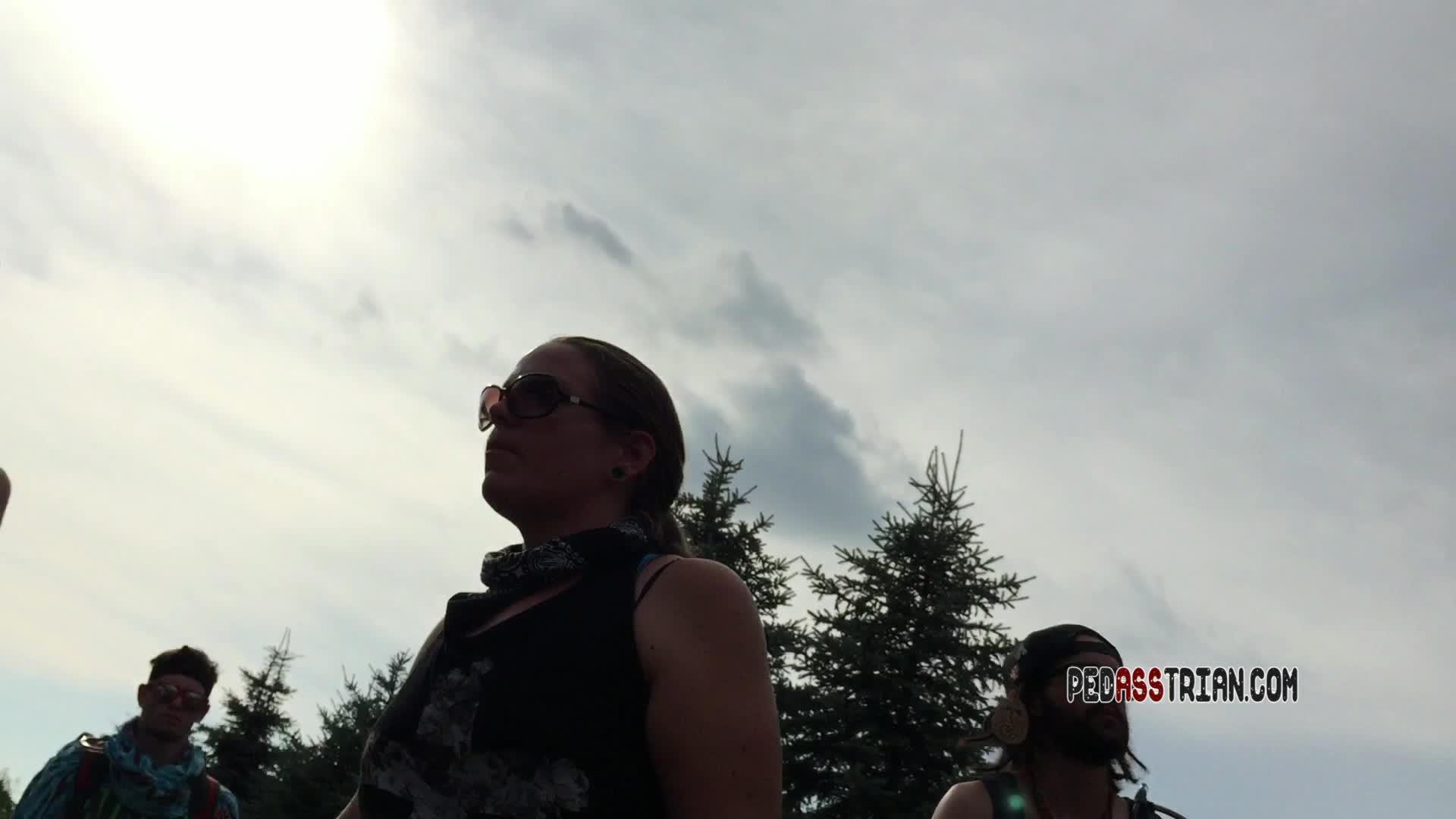 Preview for XX...91 CB nips