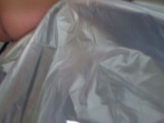 Mistress Lila - Scat On The Bed