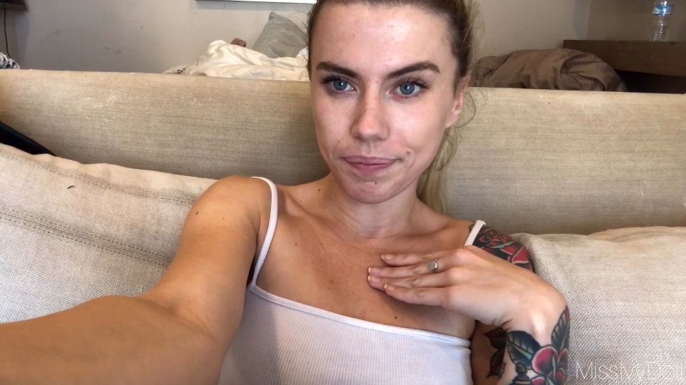 MissIvyDoll - 5 Minute Cum Eating Instructions [FullHD 1080P]