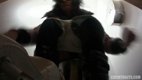 Czechav.com- CZECH TOILETS 9