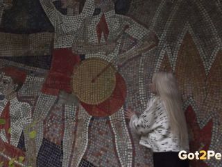 Teen Trickling [FullHD 1920P] - Screenshot 1