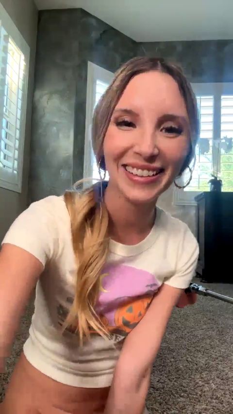 Piper Perri - 2 Hours Live Fuck Machine & Fisting [HD 720P]