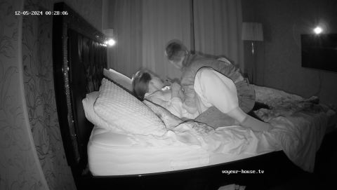 Guest Have Fun Bedroom Carolyn 2024-12-04 [HD 720P]