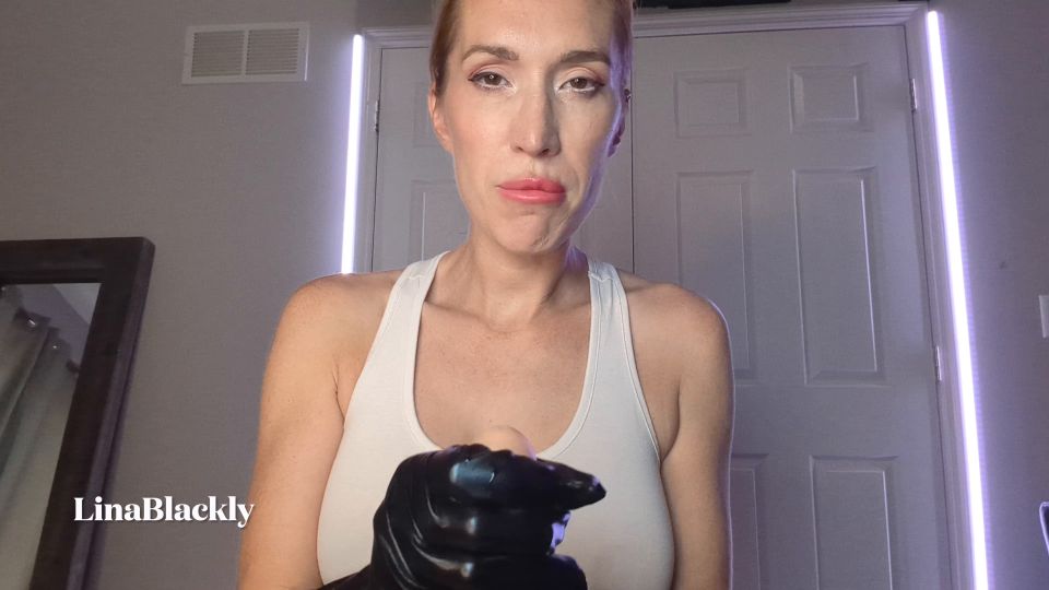 LinaBlackly - Gloved Mommy Jerks Your Cock [4K 2160P]