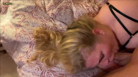Alice_n_Wonderland - Mega Cumshot in mein Gesicht [FullHD 1080P]