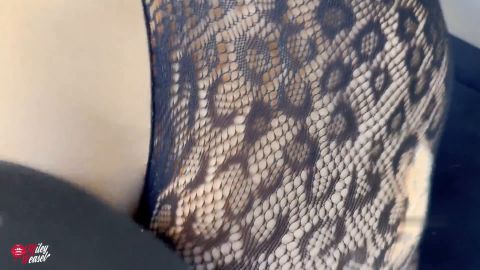 Miley-Weasel - Perverse Strassenschlampe - Gefesselt vom Fremden...direkt in der A... [FullHD 1080P]