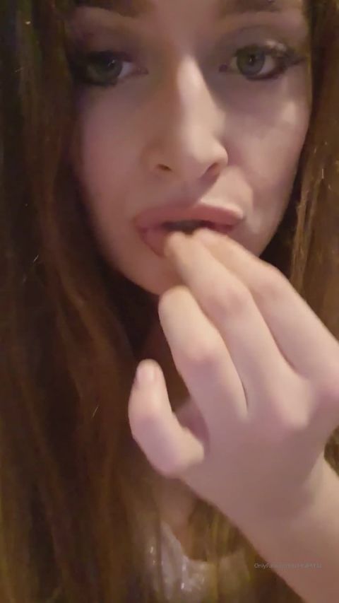 OnlyFans 2020-02-27-162407463