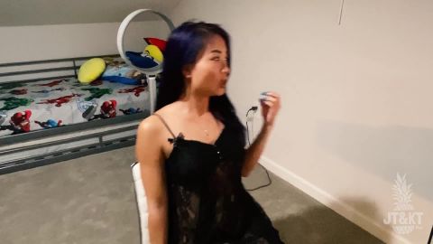 KatieLin_-_NextDoor_-_Watch_me_cam_for_the_1st_time_EVER_-_Manyvids