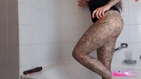 MilaElaine – 1x Kleine dreckige Jeans Pissfotze