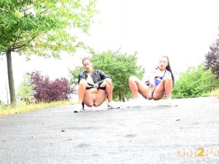 Just The Two Of Us [FullHD] - Screenshot 2