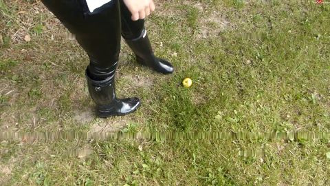 Shinylady2015 - Gummistiefel eingeweiht wasserbefüllter Spaziergang Leder wetlook ... [FullHD 1080P]