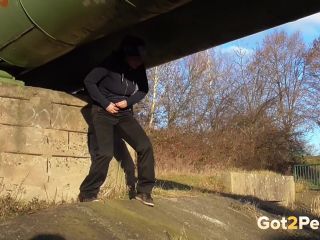 Underneath The Pipes [FullHD] - Screenshot 2