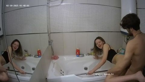 Voyeur-House - Ricci Bathroom Doggy 07.08.2025 [HD 720P]